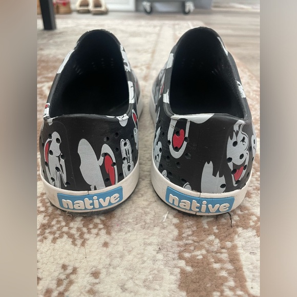 Native Disney Mickey Mouse - Picture 5 of 5